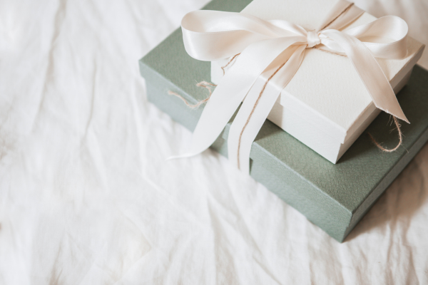 19 Best White Coat Ceremony Gifts - Find the Perfect Present!